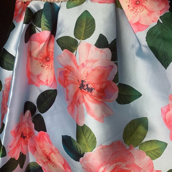 RARE EDITIONS
Lace Bodice Floral High/Low Dress - Picture 4 of 6